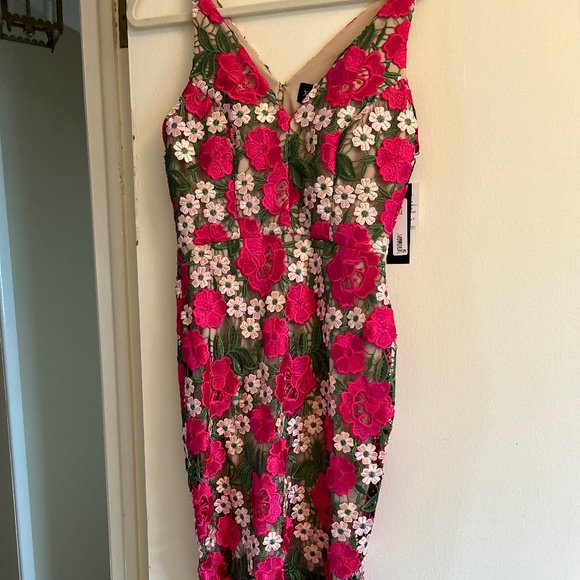 Xscape Floral Lace Sheath Dress Size 2 - Picture 1 of 3